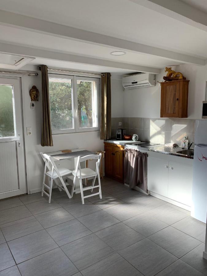 Joli Studio Independant 20M² Avec Jardin Saint-Maximin-la-Sainte-Baume Exterior photo